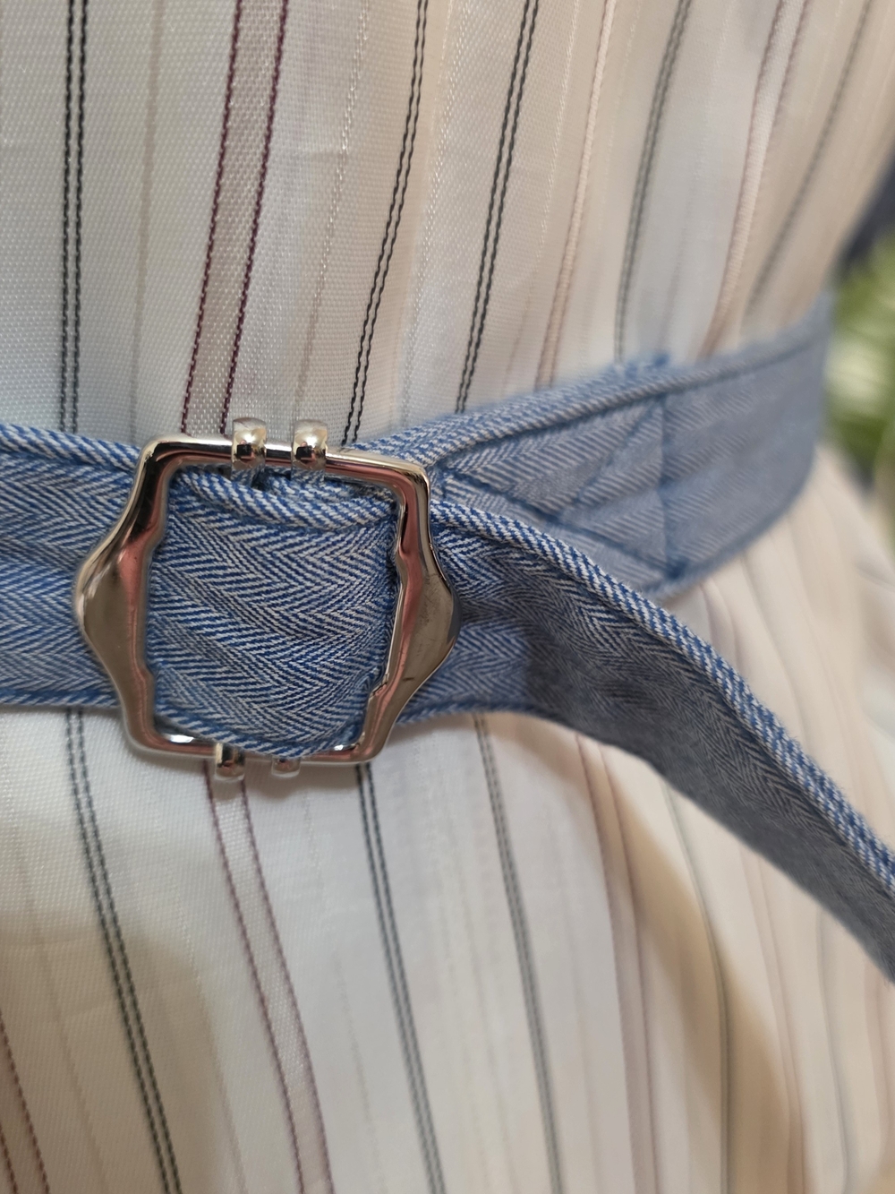 Marc Jacobs Light Blue Denim Look Button Vest - Picture 5 of 8
